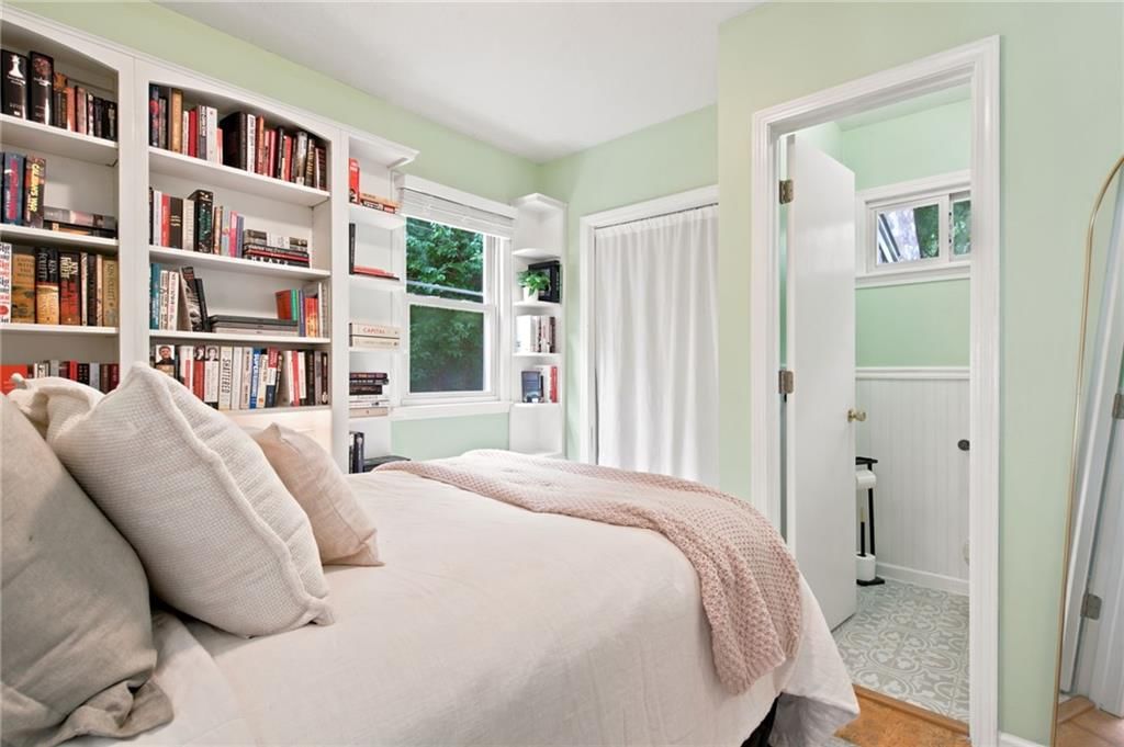 6024 W 51st Street — photo 10