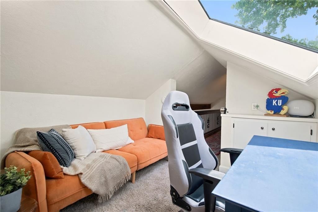 6024 W 51st Street — photo 16