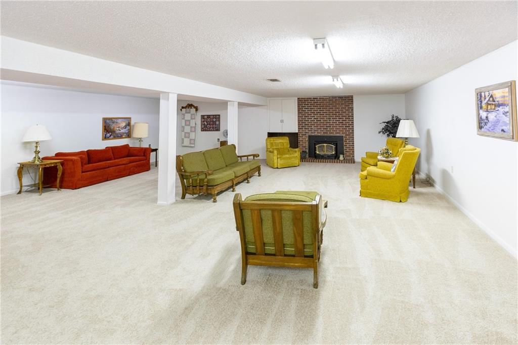 617 Jarboe Street — photo 36