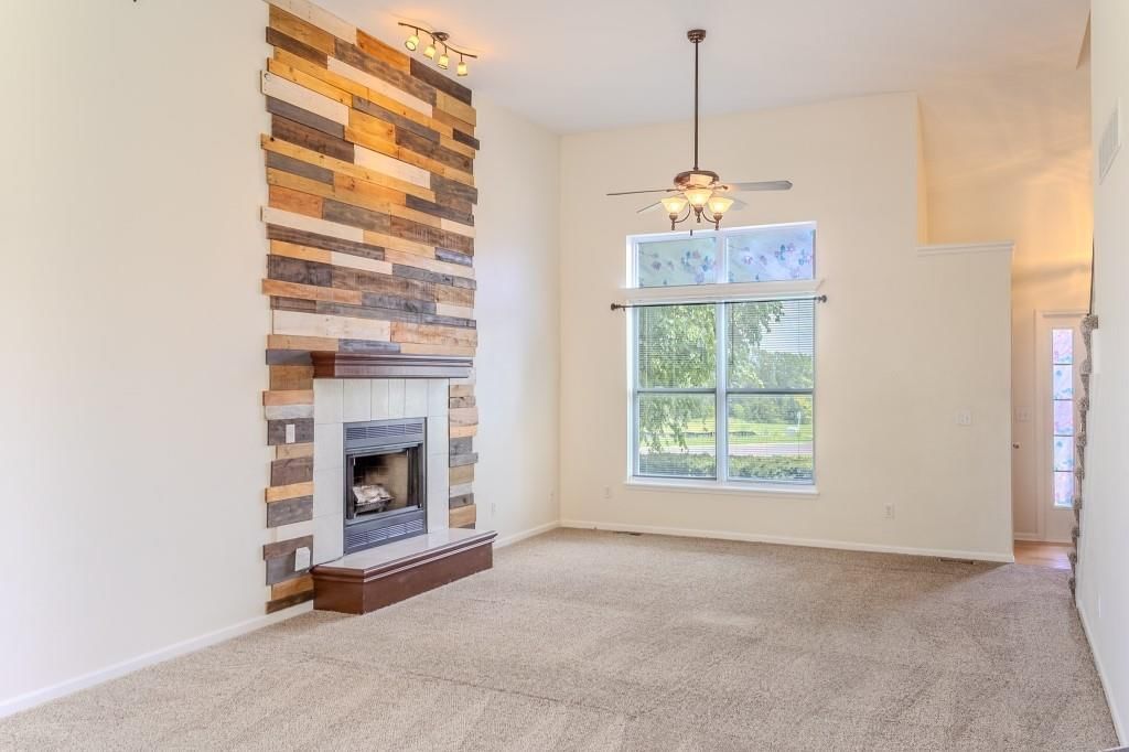 21705 S Race Street — photo 2