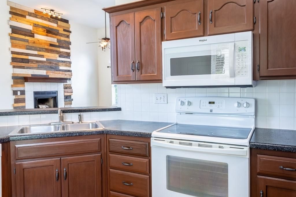 21705 S Race Street — photo 8