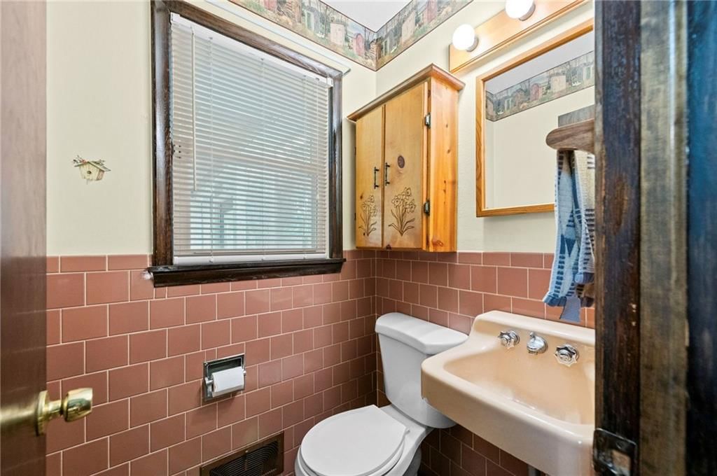 817 S Alexander Road — photo 11