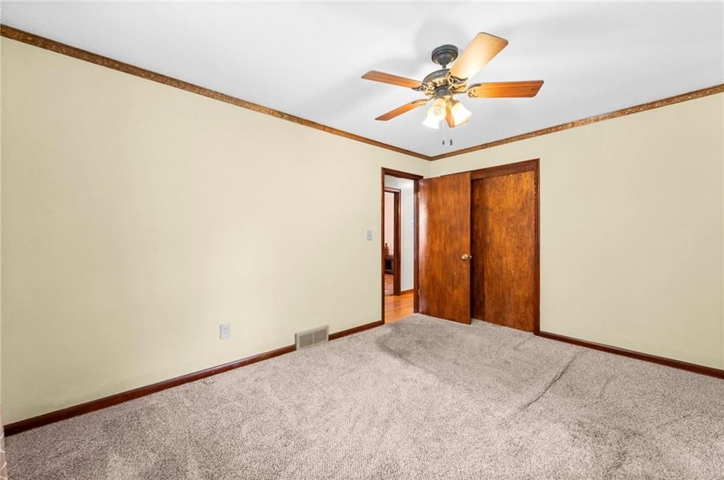 817 S Alexander Road — photo 13