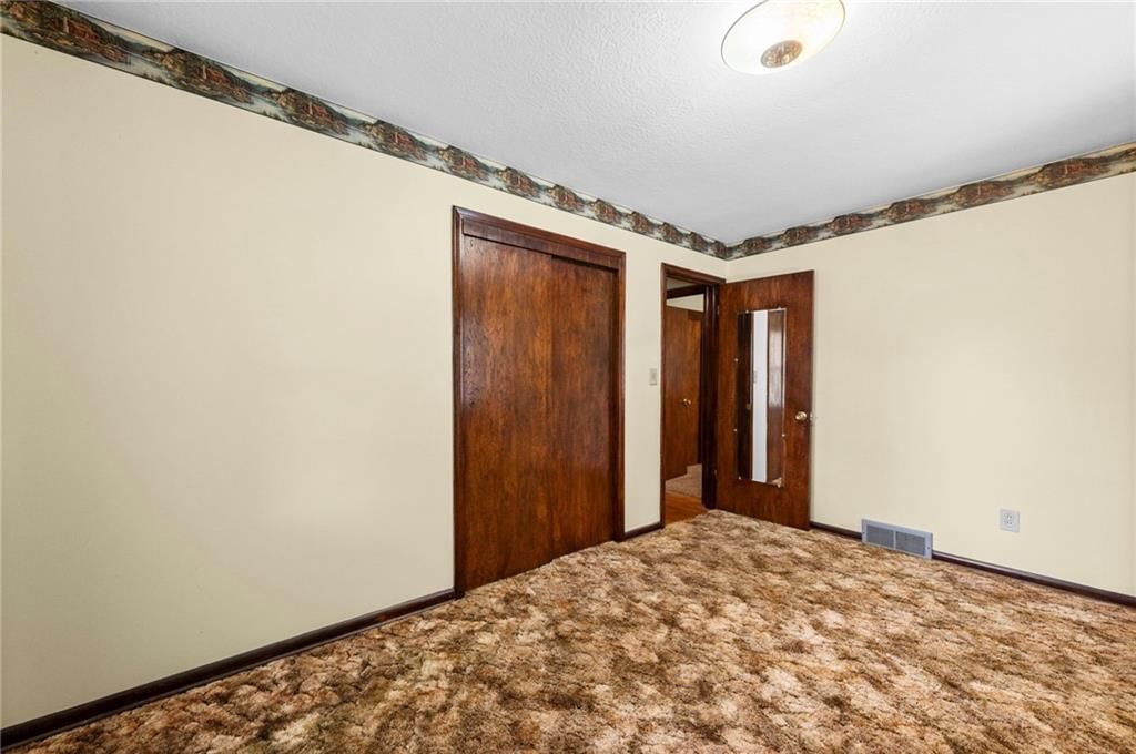 817 S Alexander Road — photo 16