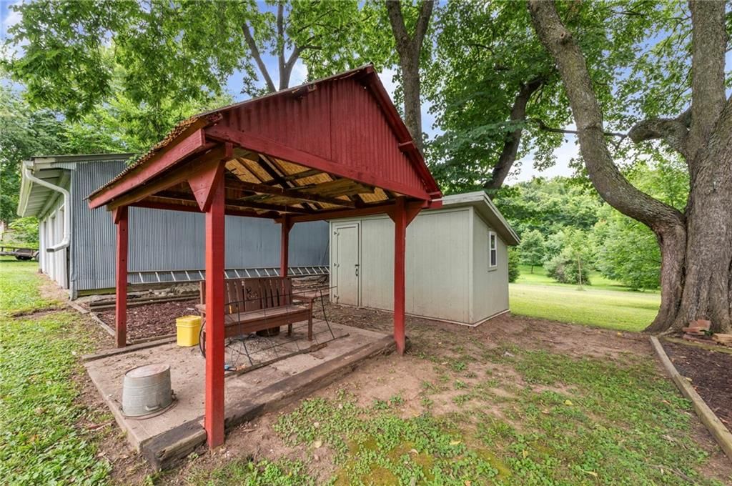 817 S Alexander Road — photo 37