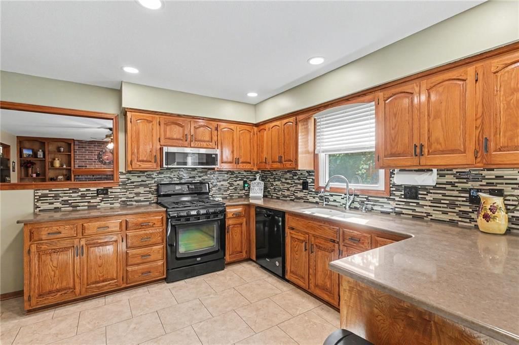 11613 S Penrose Street — photo 15
