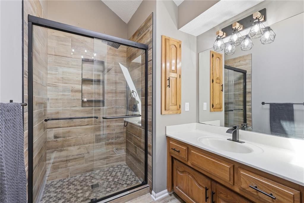 24512 Shadow Court — photo 20