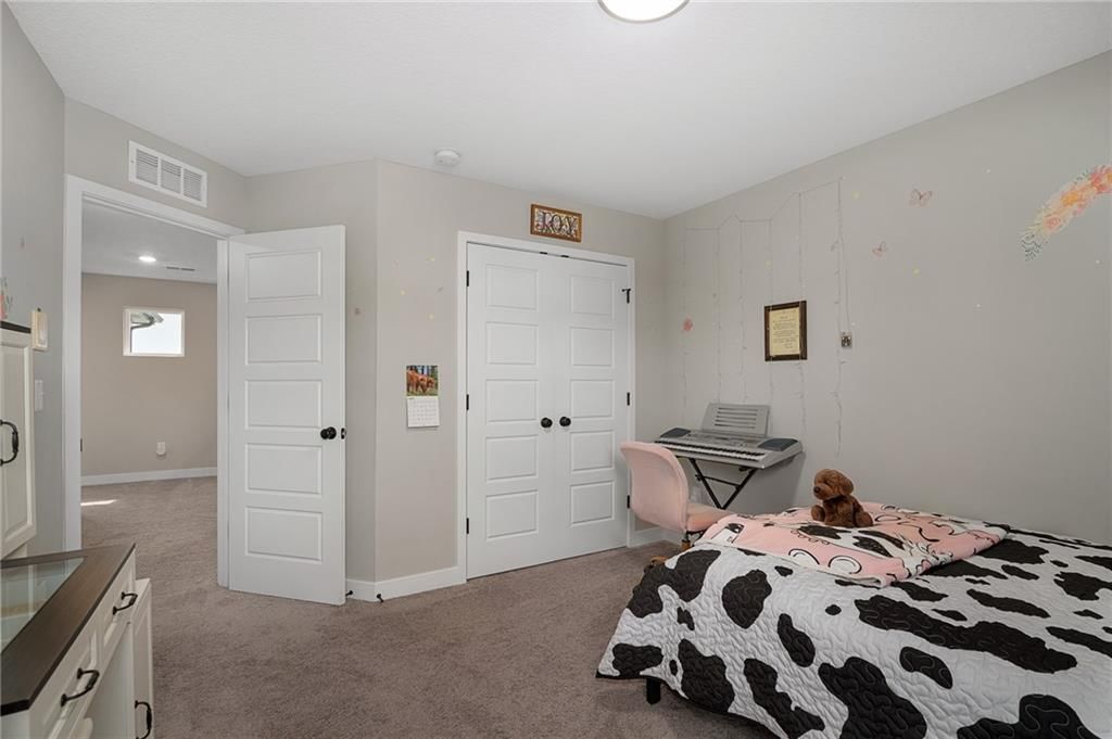 18738 Ocheltree Street — photo 30