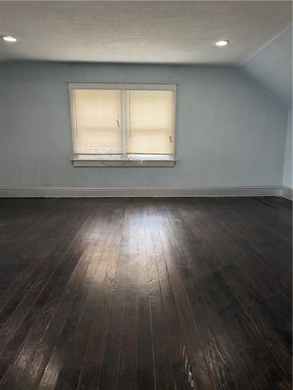 136 Spruce Avenue — photo 18