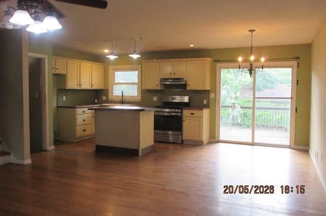 618 NW Kay Drive — photo 3