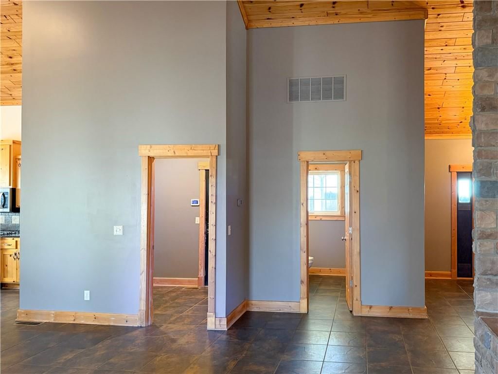 1028 N 600 Road — photo 36