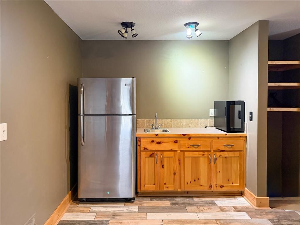 1028 N 600 Road — photo 44