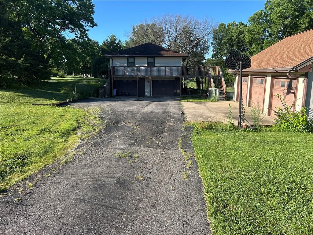 6740 SE Horseshoe Drive — photo 2