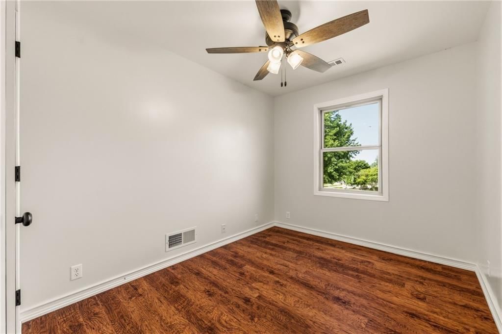 21901 W 47th Terrace — photo 34