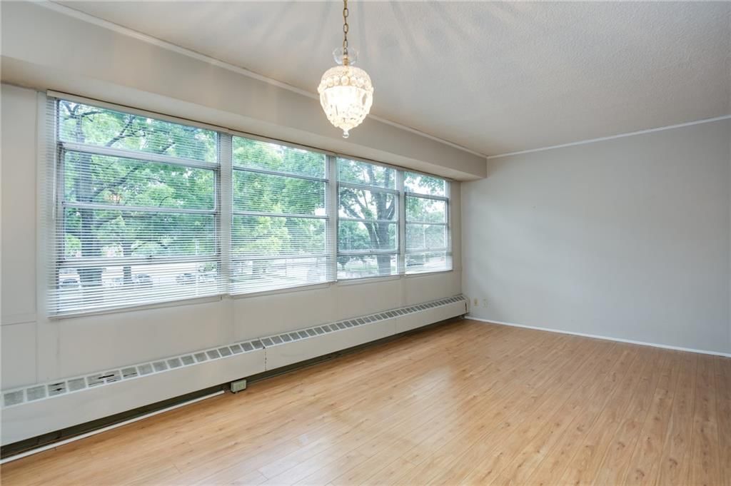 333 W Meyer Boulevard — photo 6