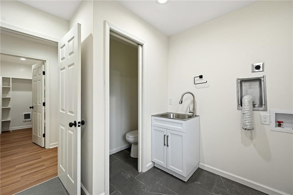 22922 Bedford Road — photo 19