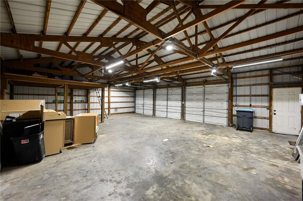 22922 Bedford Road — photo 35
