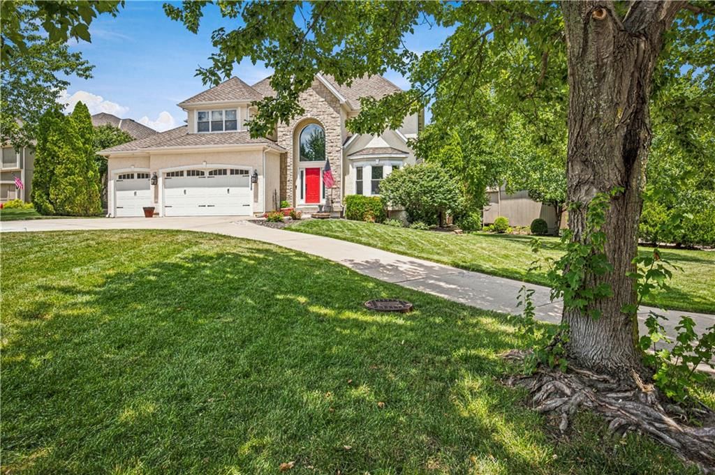 10908 W 144th Street — photo 2