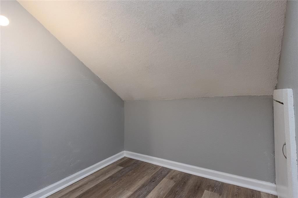 1111 W 44TH Street — photo 9