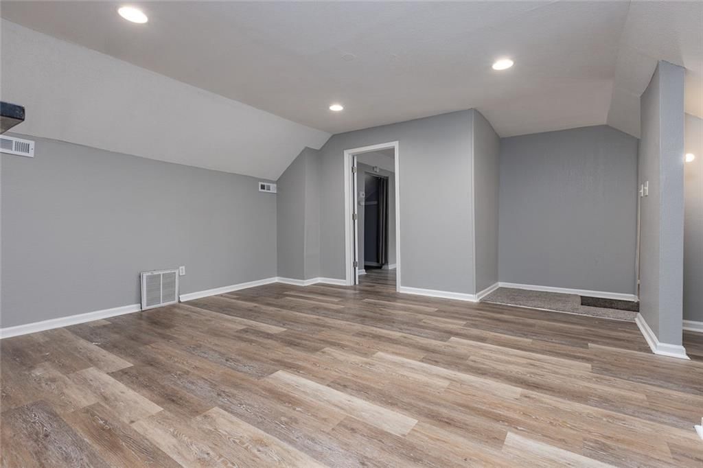 1111 W 44TH Street — photo 15