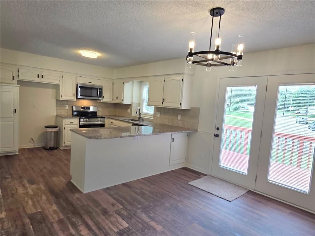 12301 Mullen Court — photo 10
