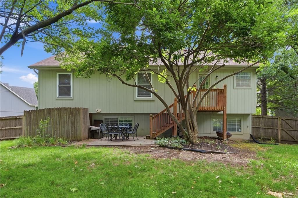 15358 RILEY Street — photo 31
