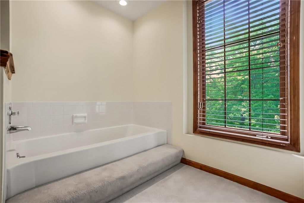 7930 W 117th Street — photo 19