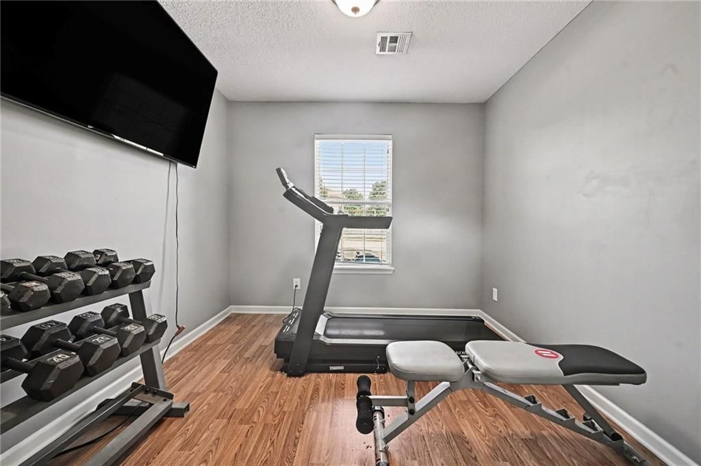 8427 N Kensington Avenue — photo 26