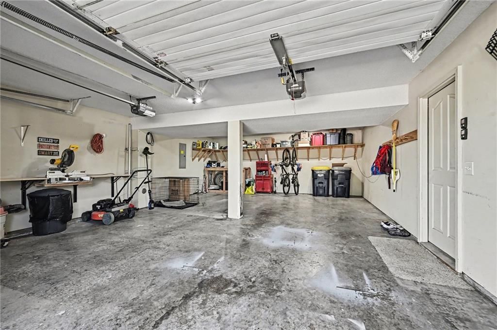 8427 N Kensington Avenue — photo 27