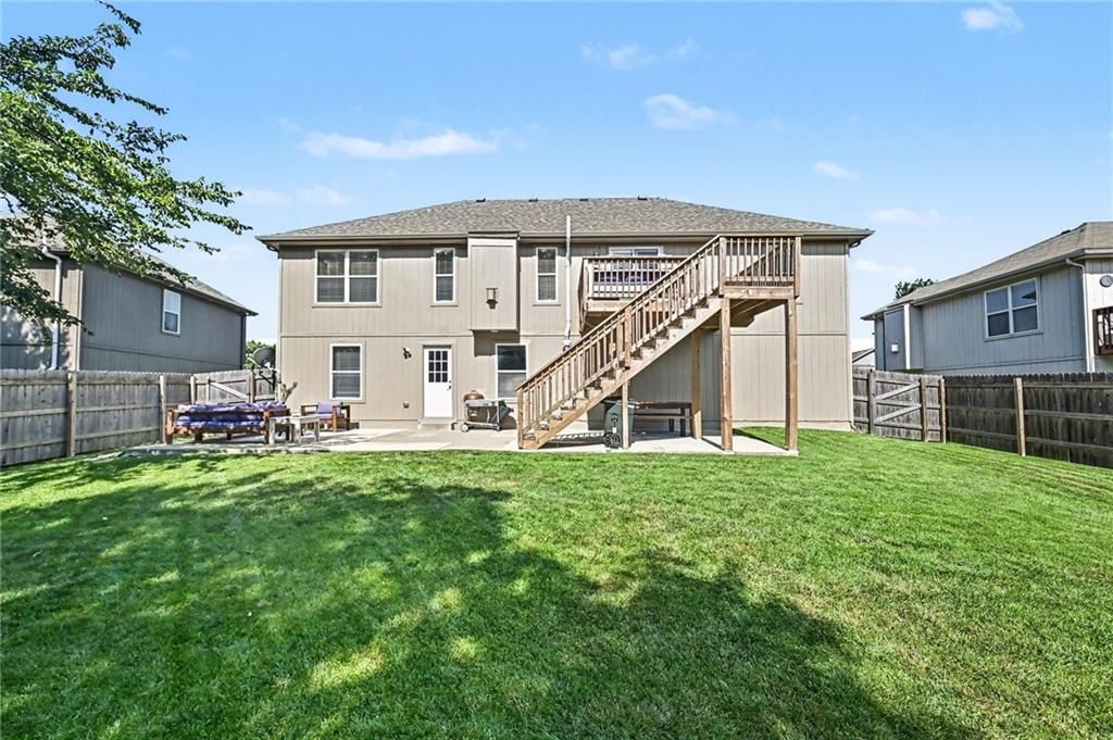 8427 N Kensington Avenue — photo 31