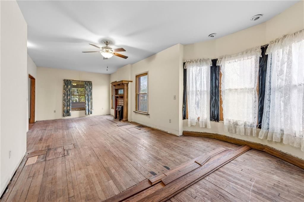 3424 Holmes Street — photo 15