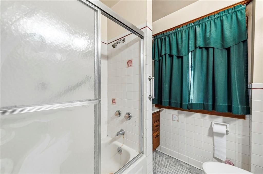 3424 Holmes Street — photo 27