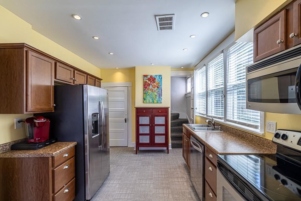 2602 Felix Street — photo 20