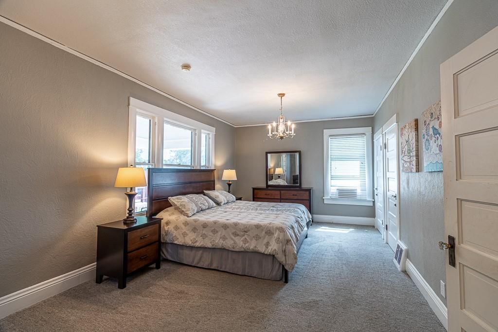 2602 Felix Street — photo 26