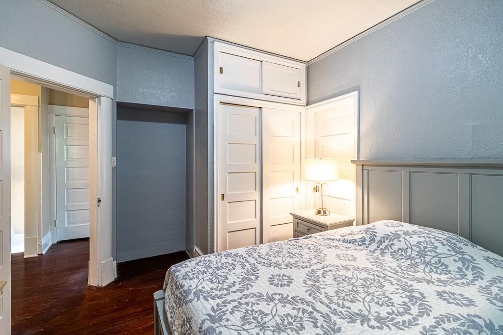 2602 Felix Street — photo 32