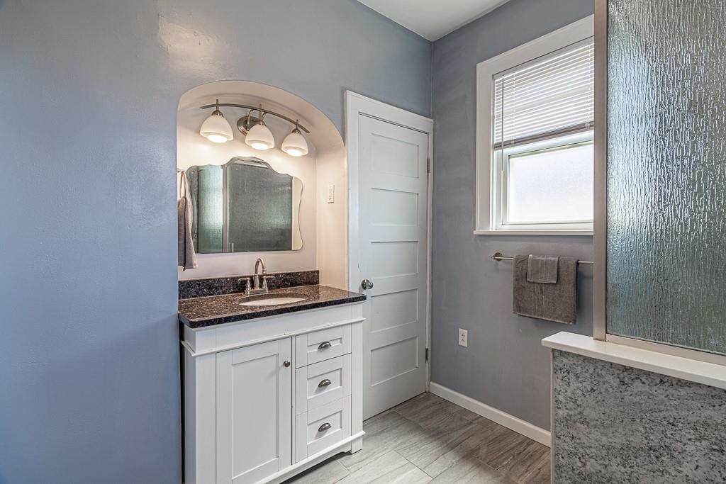 2602 Felix Street — photo 34