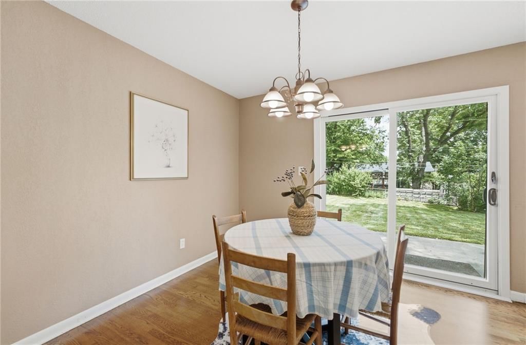 305 SW Marion Lane — photo 10