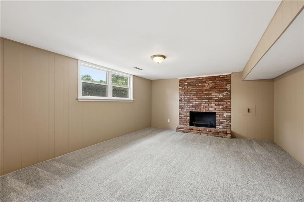 305 SW Marion Lane — photo 27