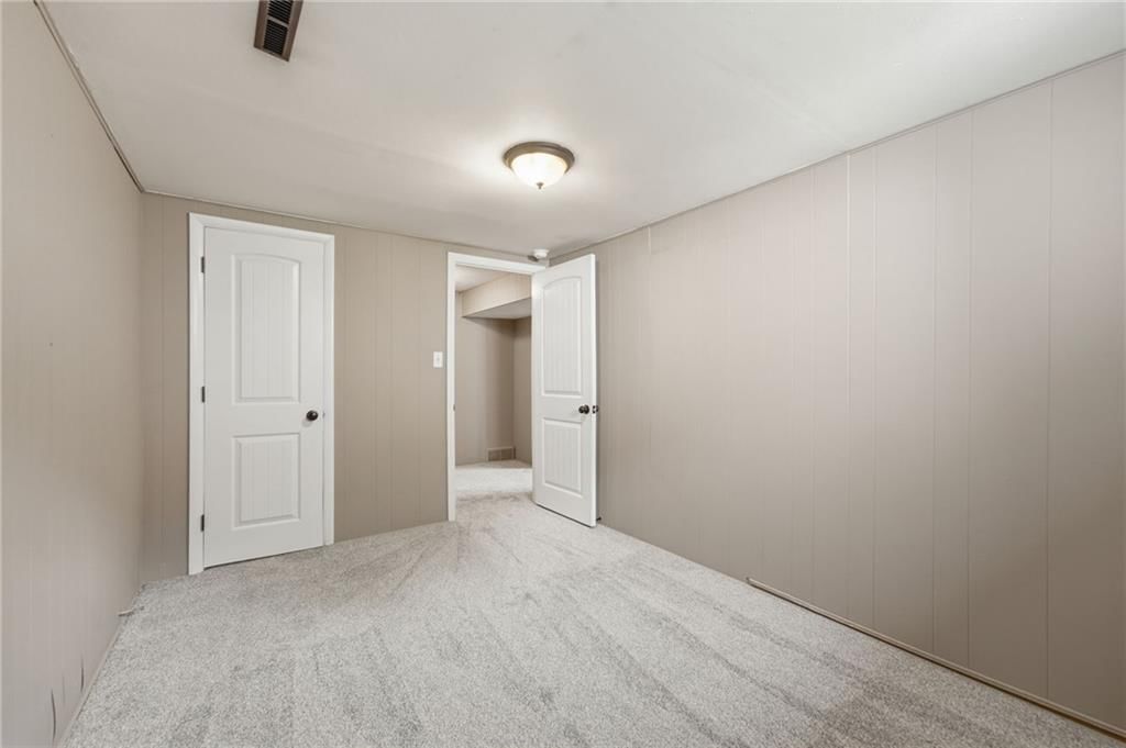 305 SW Marion Lane — photo 31