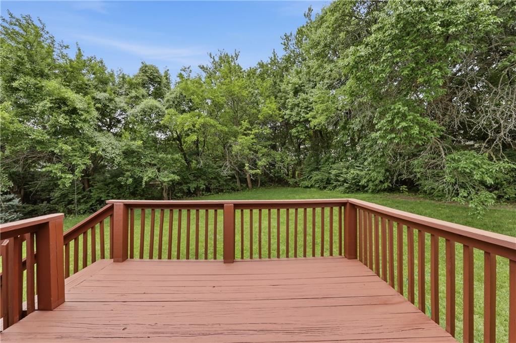 720 SE James Circle — photo 28