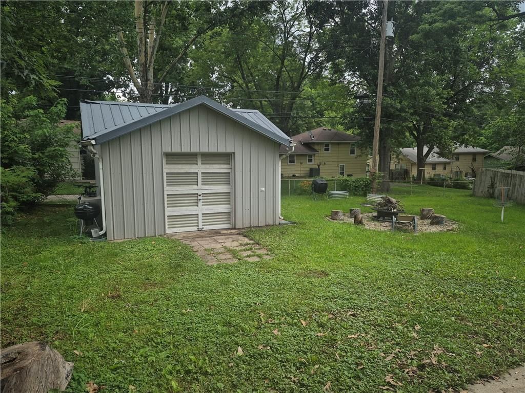 9304 E 81st Street — photo 15