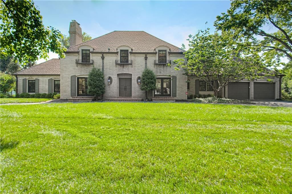 6300 Belinder Avenue, Mission Hills, KS