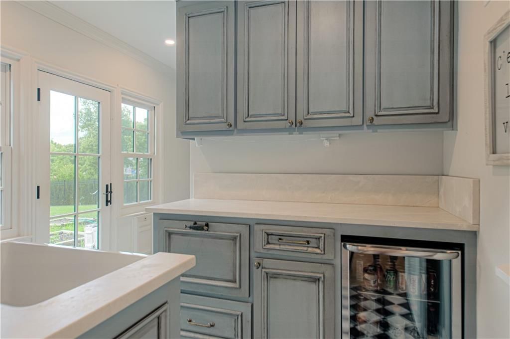 6300 Belinder Avenue — photo 23