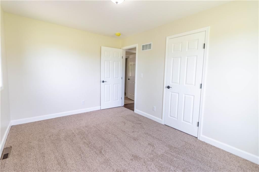 5 Tara Lane — photo 20