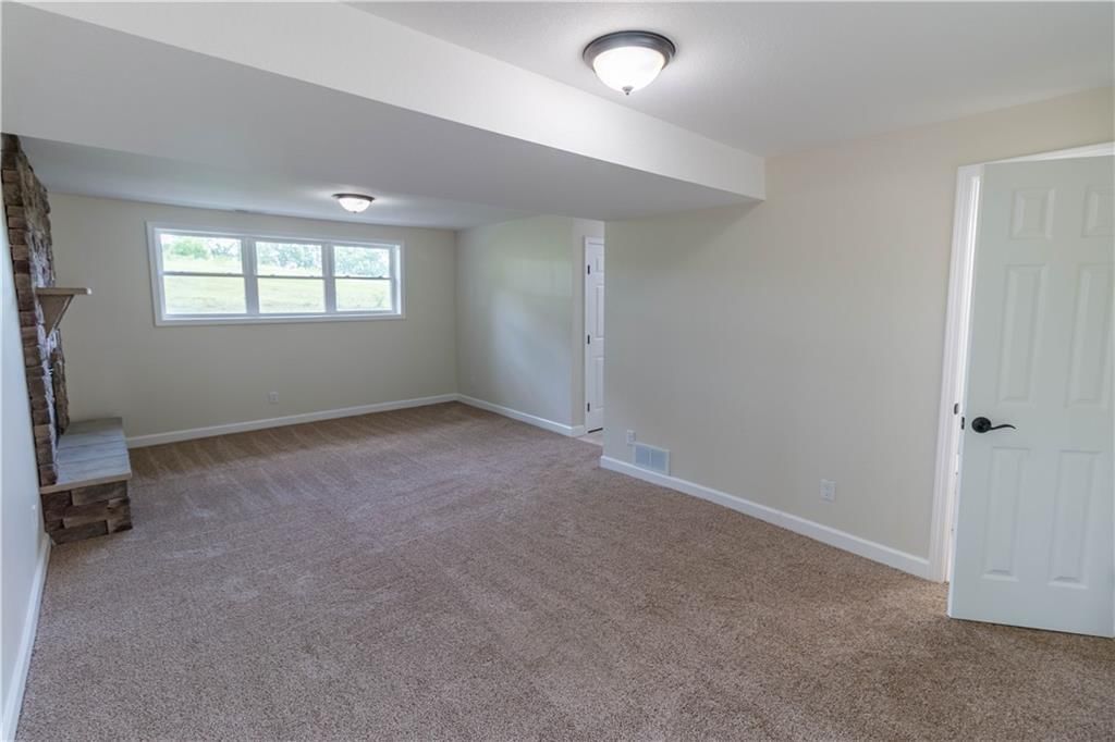 5 Tara Lane — photo 30