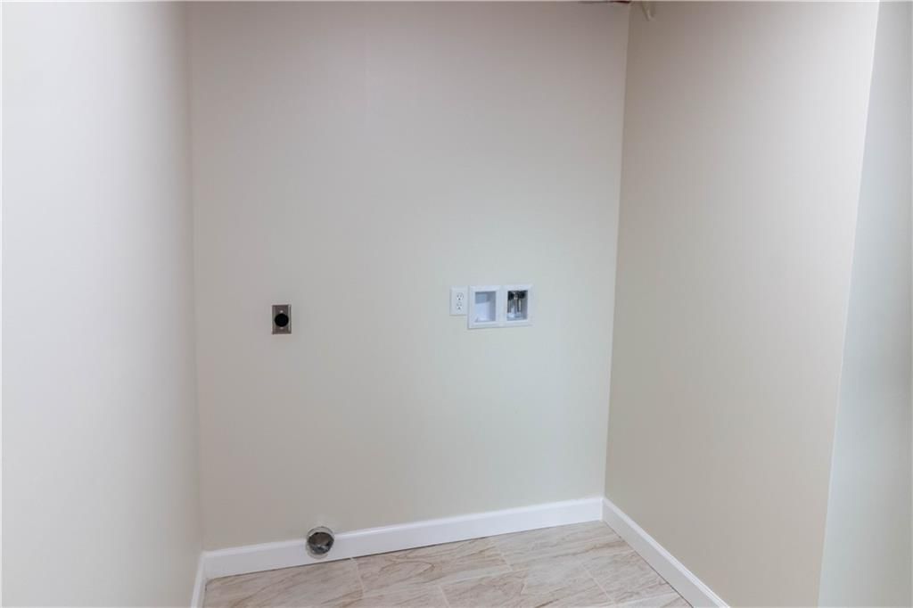 5 Tara Lane — photo 35