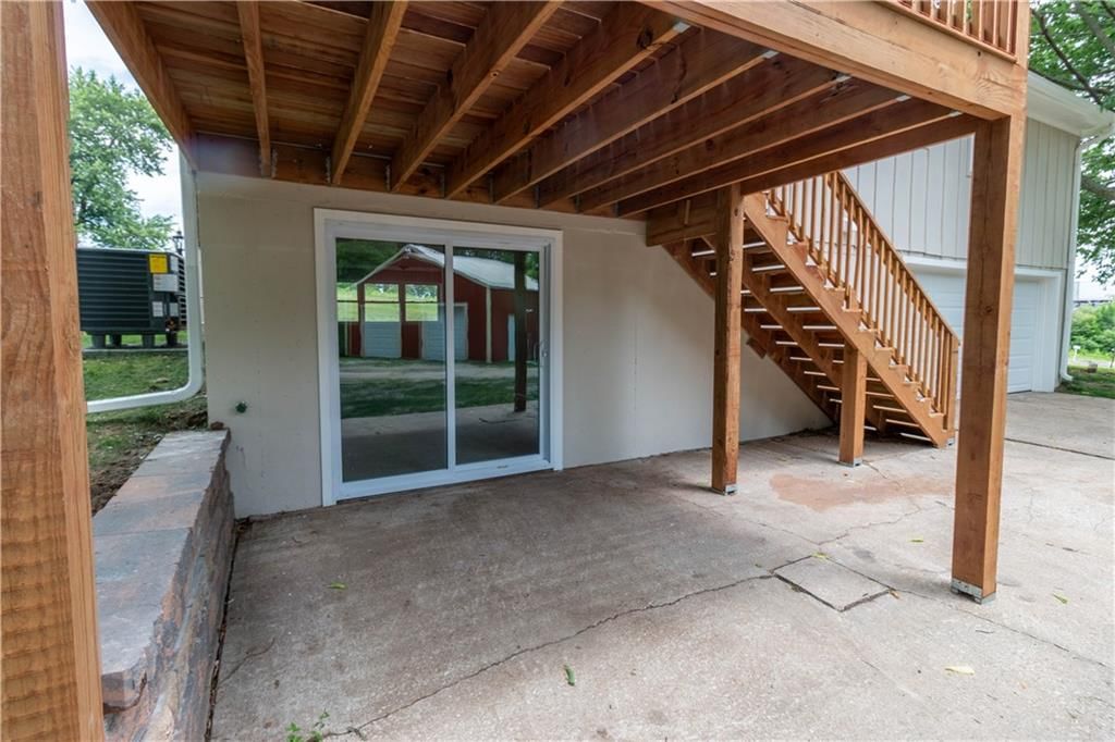 5 Tara Lane — photo 42