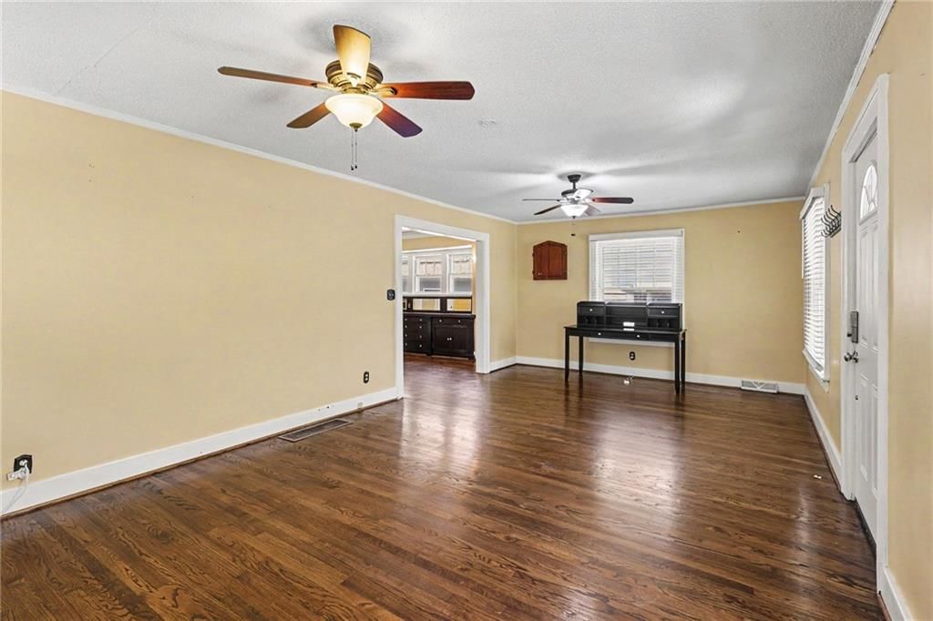 5642 Harrison Street — photo 7