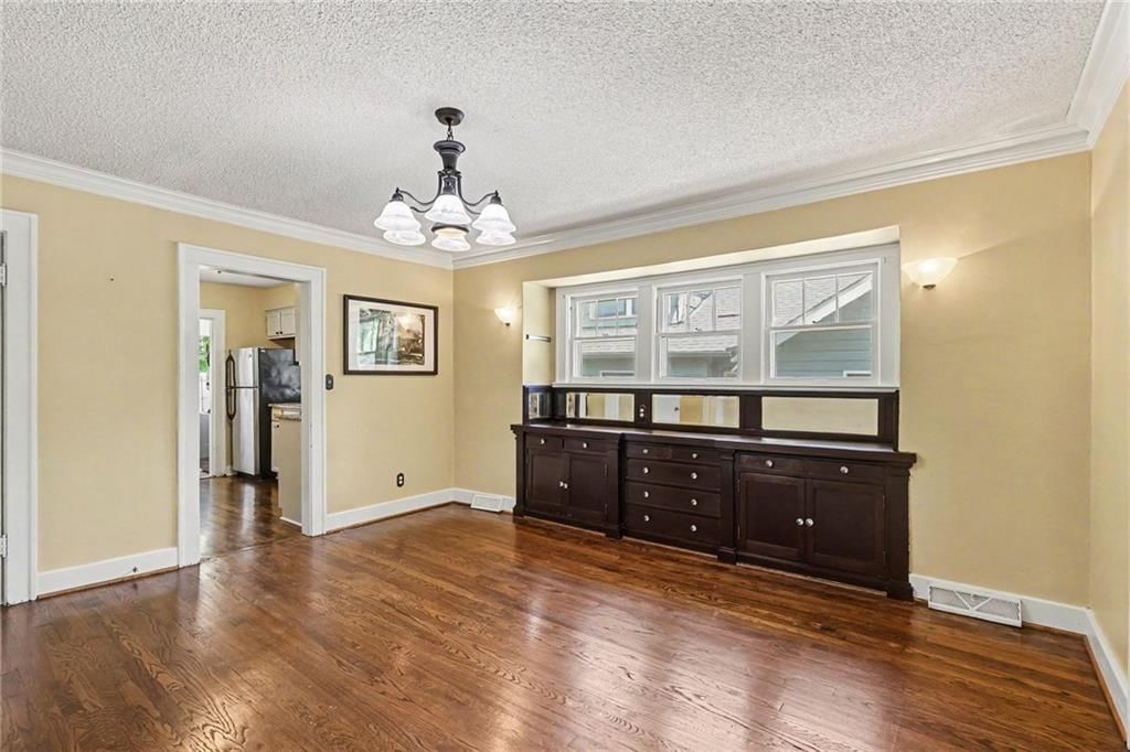 5642 Harrison Street — photo 8