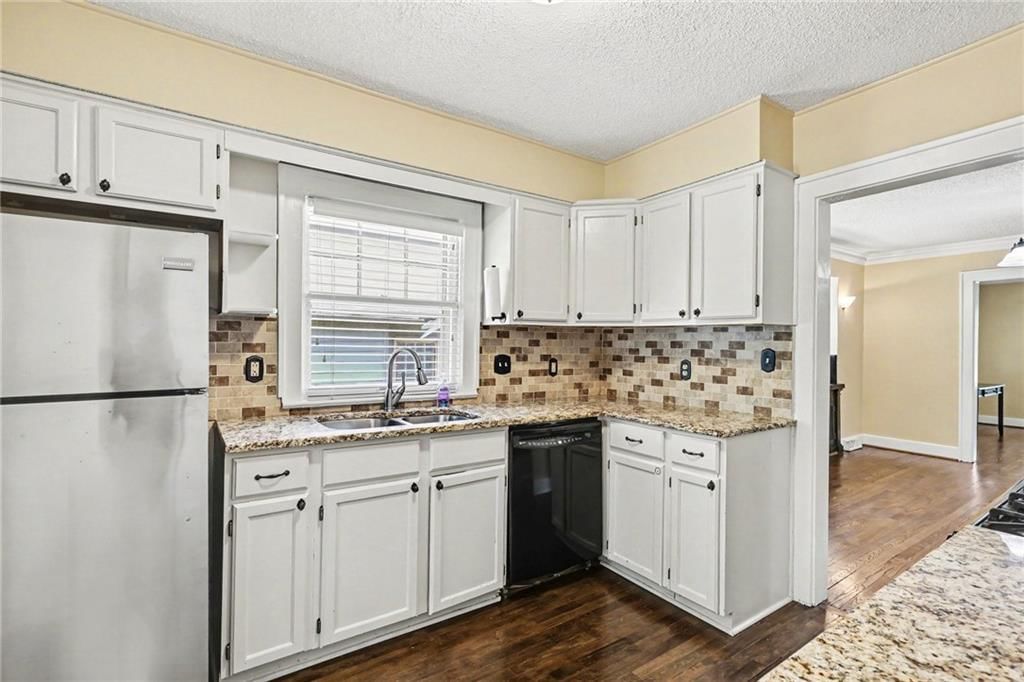 5642 Harrison Street — photo 12